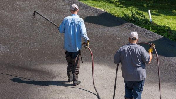 Citizen's Asphalt Sealer