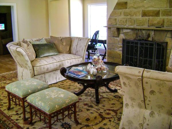 Bonnie Roberts Design