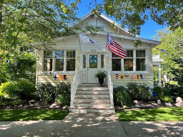 Lakeshore Custom Painting & Finishing