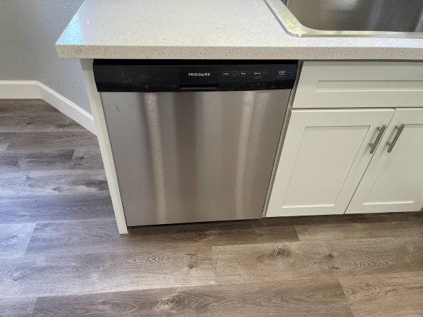 J&M Handy Pro Services