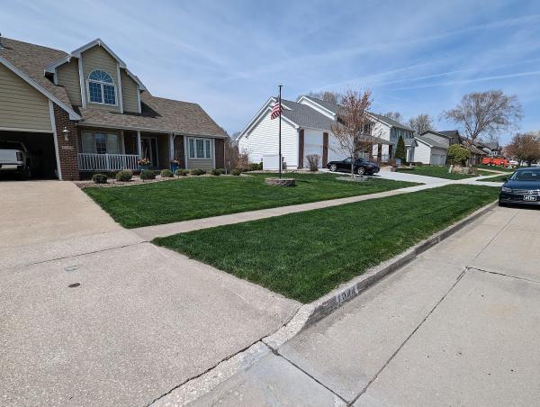 Titan Lawn & Landscape