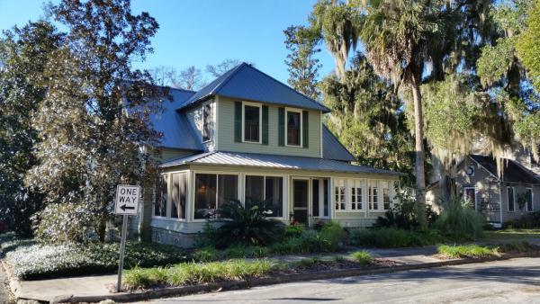 Crosier & Son Roofing Inc