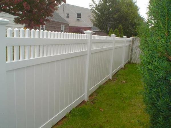 Globe Fence & Railings Inc.