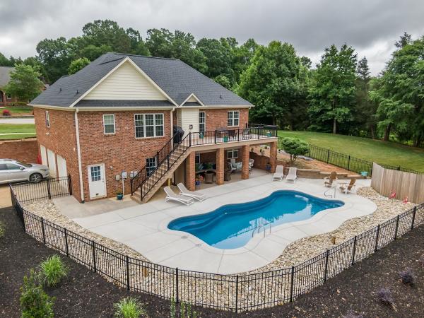 Wollman Brothers Decks & Porches