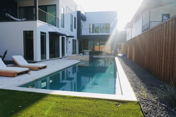 Hobert Pools & Spas