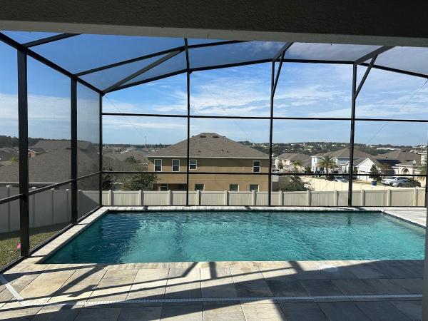Kura Design Pools