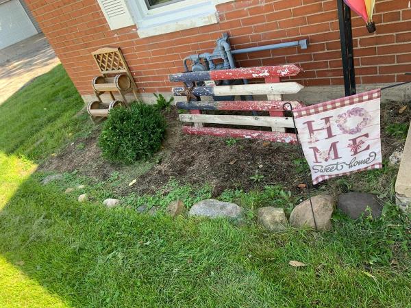 Lightning Fast Lawn Care Service LLC
