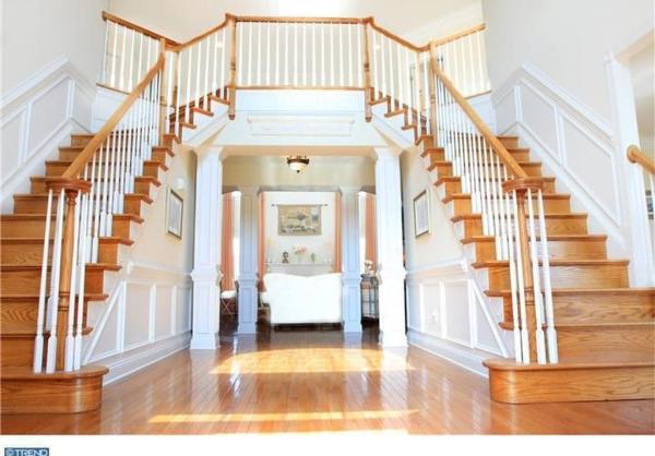 BR Wood Flooring LLC