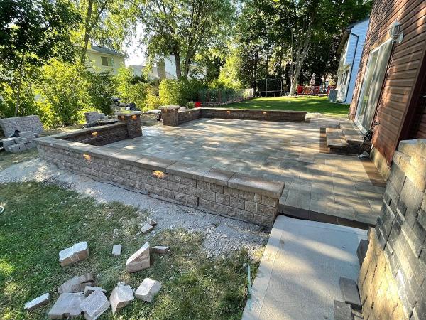 J & S Hardscape