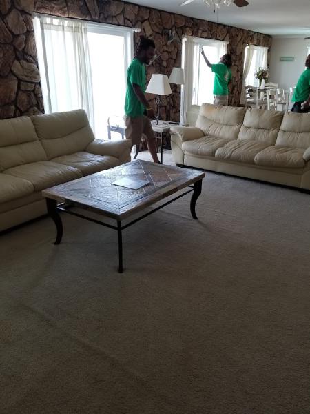 757 Clean Up Crew