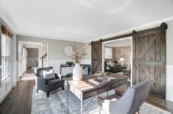 Dwell Cincinnati Home Staging