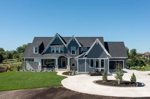 Moderno Construction Management