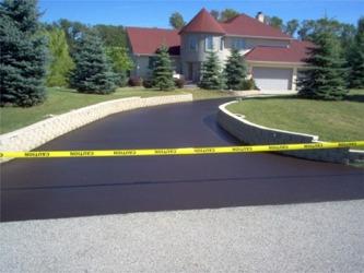Nu-Seal Sealcoating and Asphalt Maintenance