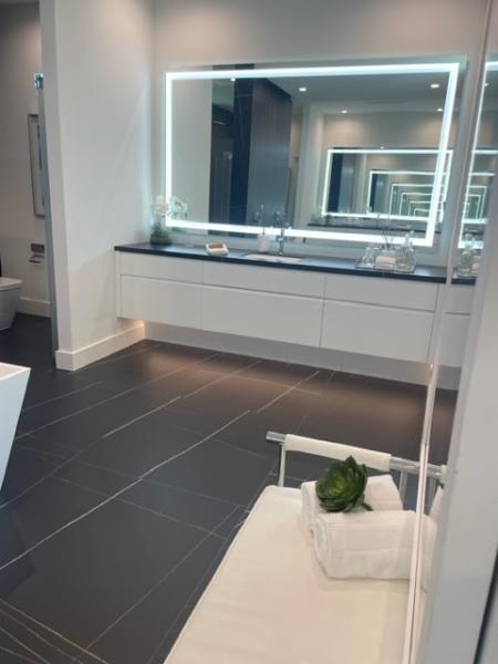 RMM Kitchen & Bath Remodeling LLC