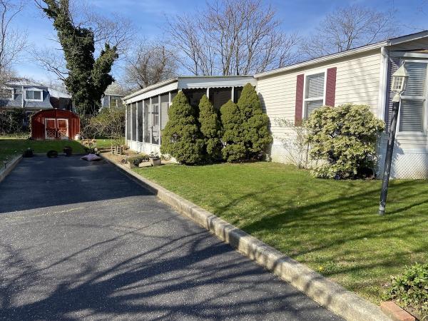 Kings Well Kept Lawn Care Inc