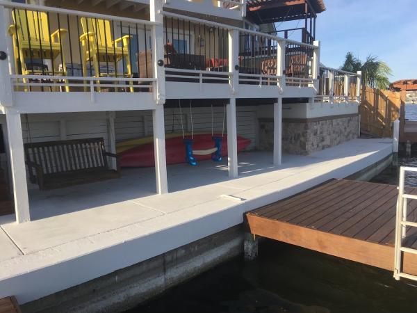 Custom Home Exteriors and Remodeling