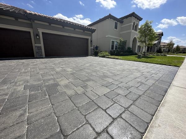 Pinnacle Paver Sealing