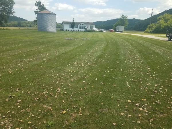 Kinneberg Lawn Service LLC