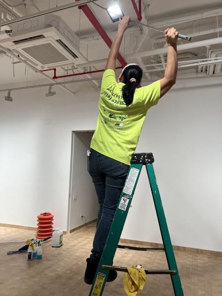 Green Island Cleaning Services Inc