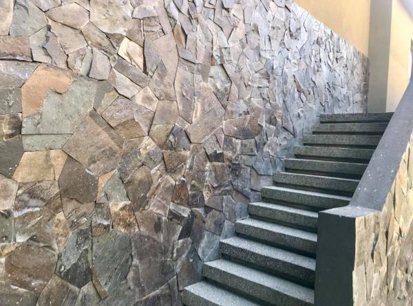 Valea Pavers & Stone