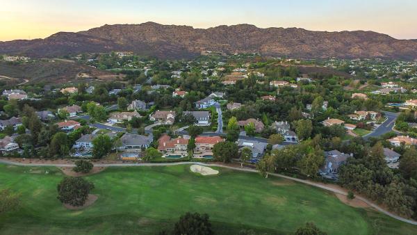 Sean Curts and Associates at Pinnacle Estate Properties