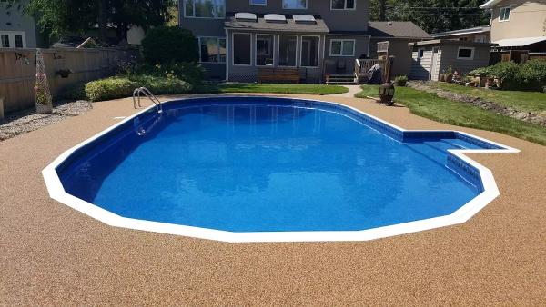 National Pools & Spas