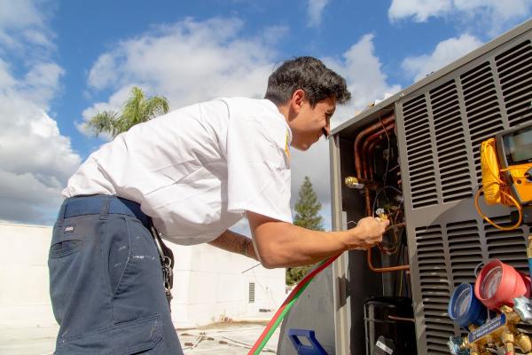 Fleetwell Air Conditioning Heating and Plumbing