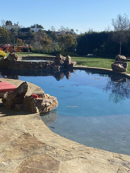 Moving Water Swimming Pool Leak Detection