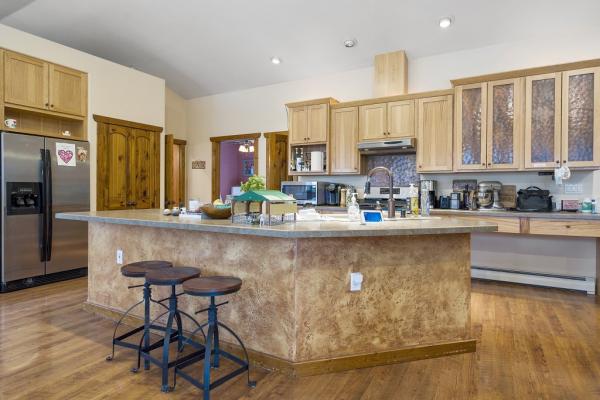 Flathead Valley Brokers