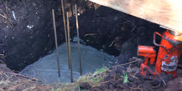 Queen Foundation Repair