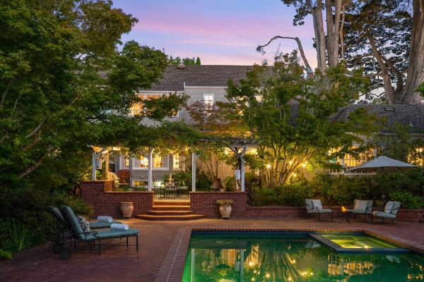 Laura Bryant Homes: Keller Williams Peninsula Estates