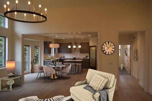 L & R Homes Inc