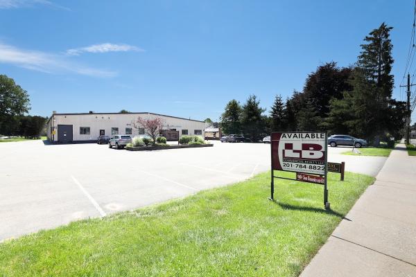 Lb Commercial Realty Llc