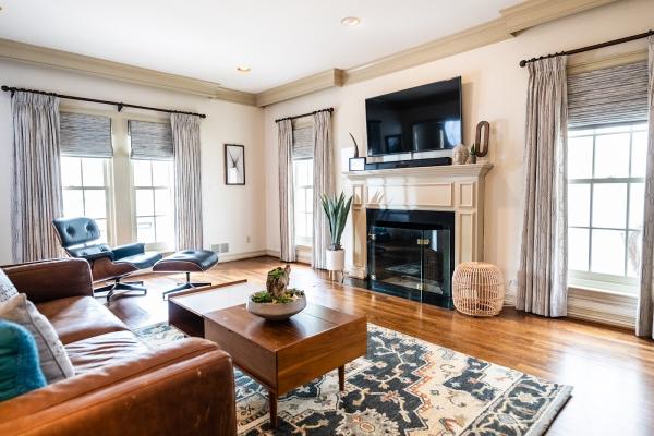 Austin Polley (Distinctive Living Real Estate)