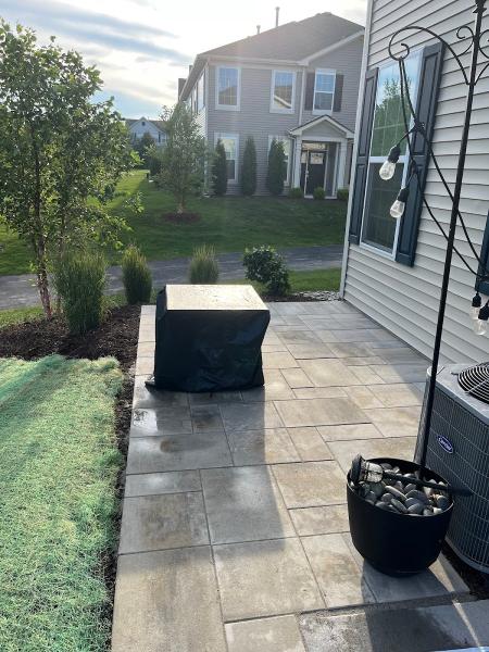 Lockhart's Landscaping & Maintenance