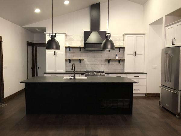 Redwood Residential and Commercial Cleaning
