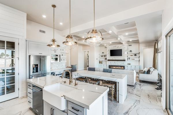 Diamond Homes LLC