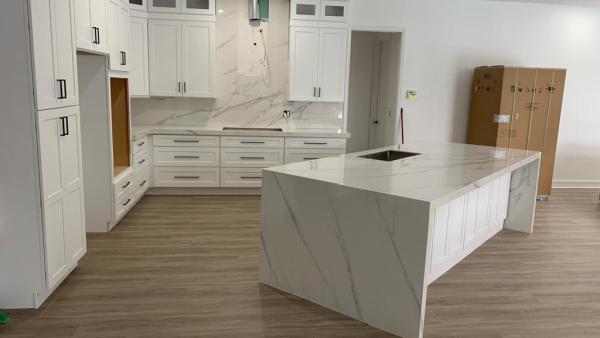 Reyes Countertops & Cabinets