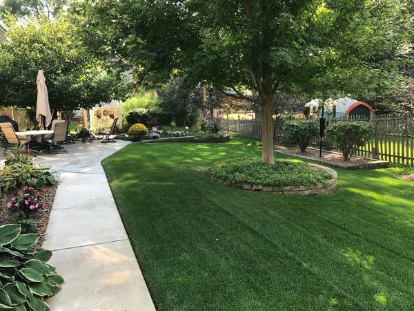 Brookdale Landscaping & Lighting