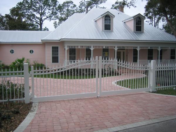 Aluminum Boundaries and Gates