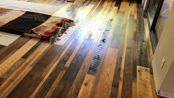 Granada Tile Hardwood & Carpet