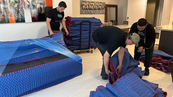 Online Movers & Storage