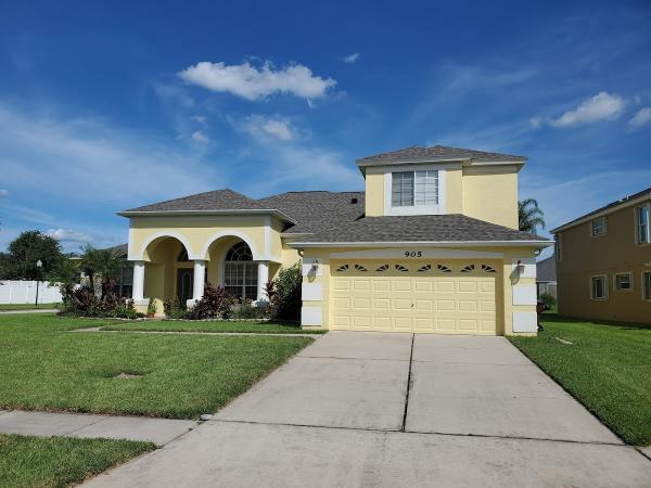 Florida Universal Roofing Inc