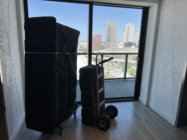 Expert Movers Inc