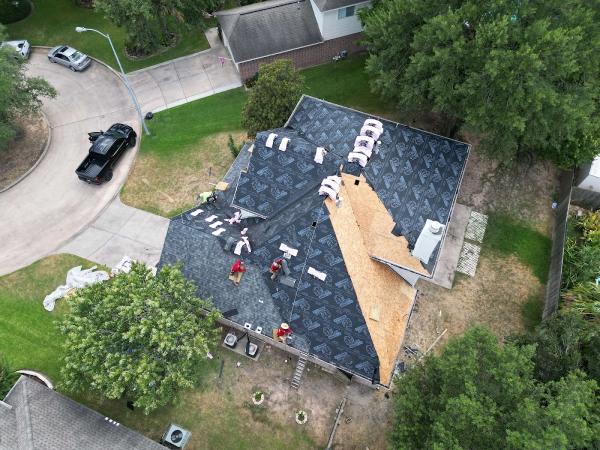 HHH Roofing & Construction
