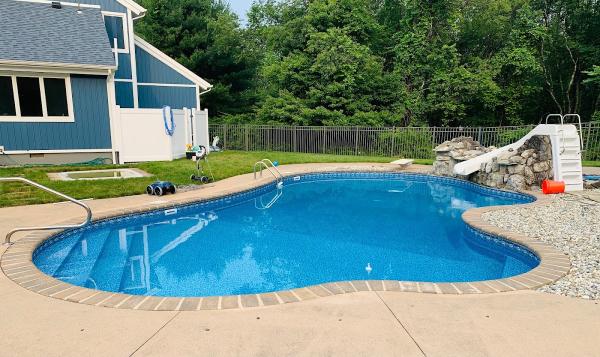 Kurt Custom Pools
