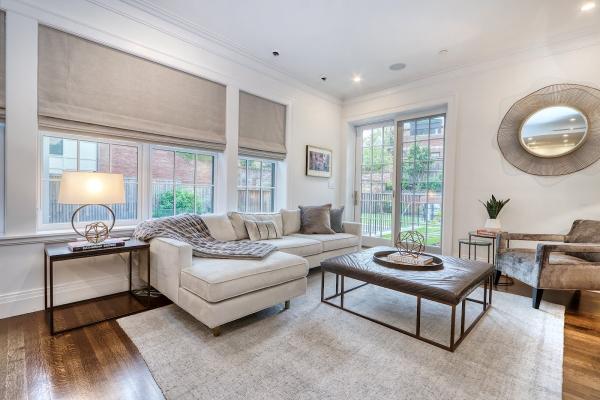Boston Real Estate Staging LLC