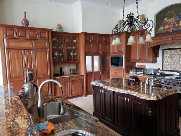 Majestic Custom Design & Woodworks