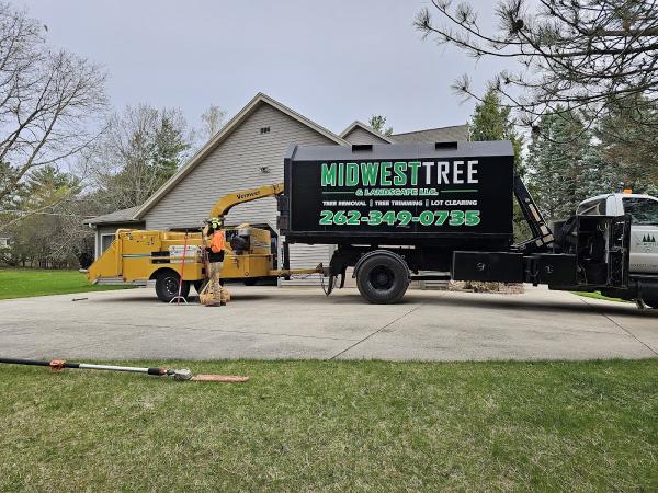 Midwest Tree & Landscape LLC