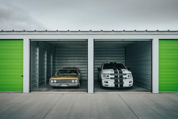 B-21 Self Storage
